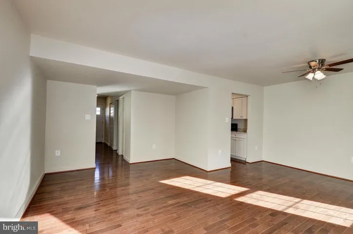 8902 Congress Pl, Landover, Maryland 20785