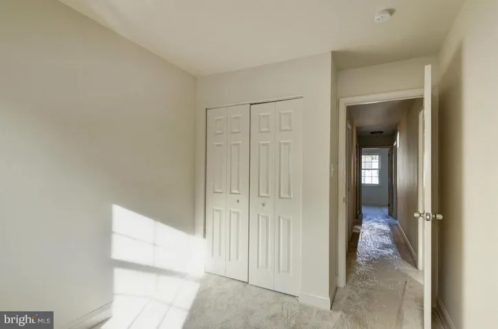 8902 Congress Pl, Landover, Maryland 20785