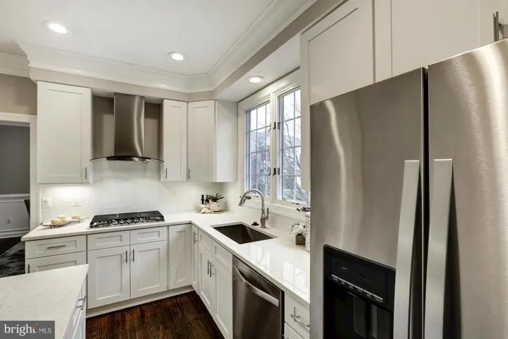 2114 Arrowleaf Dr, Vienna, Virginia 22182