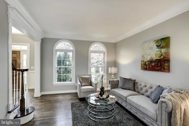 2114 Arrowleaf Dr, Vienna, Virginia 22182