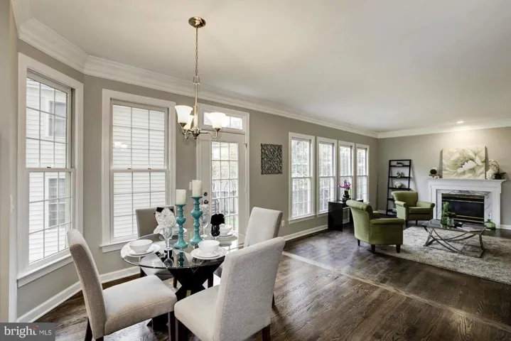 2114 Arrowleaf Dr, Vienna, Virginia 22182