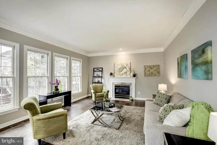 2114 Arrowleaf Dr, Vienna, Virginia 22182