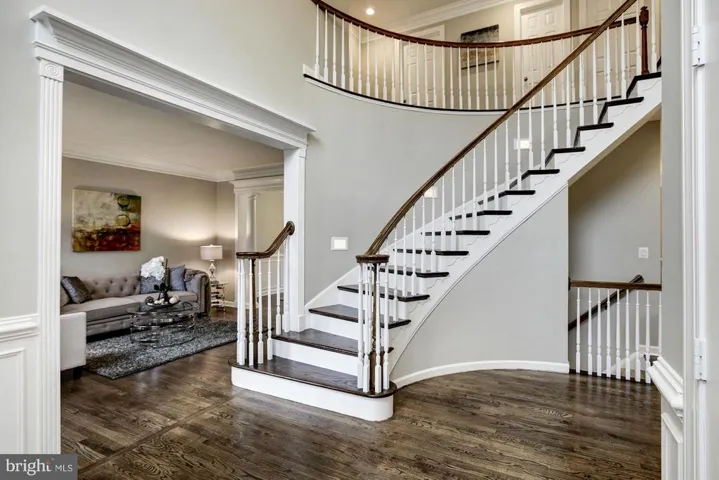 2114 Arrowleaf Dr, Vienna, Virginia 22182