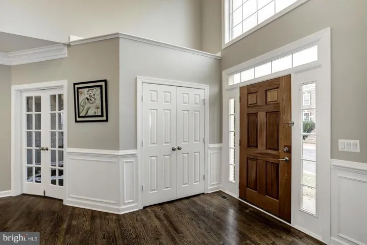 2114 Arrowleaf Dr, Vienna, Virginia 22182