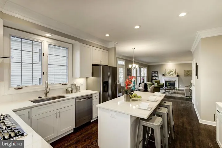 2114 Arrowleaf Dr, Vienna, Virginia 22182