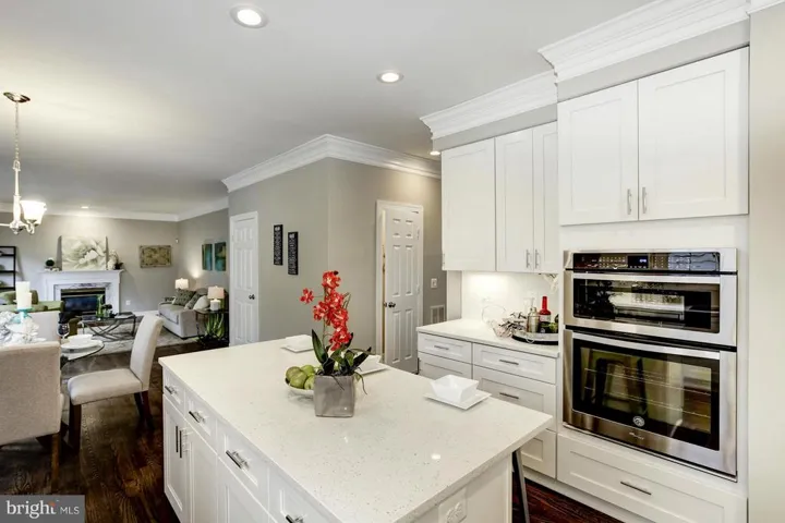 2114 Arrowleaf Dr, Vienna, Virginia 22182