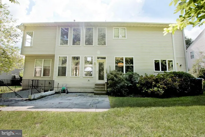 13112 Peach Leaf Pl, Fairfax, Virginia 22030