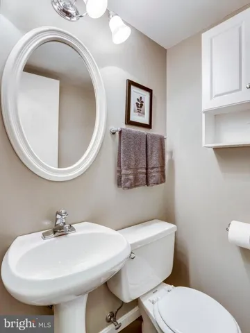 8415 Georgian Way, Annandale, Virginia 22003