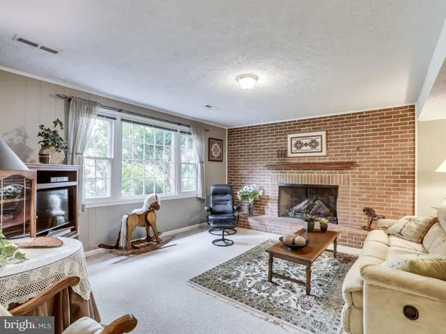 8415 Georgian Way, Annandale, Virginia 22003