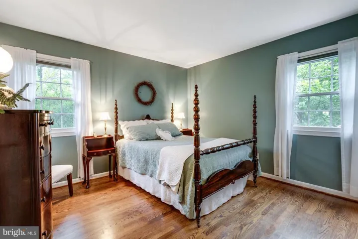 8415 Georgian Way, Annandale, Virginia 22003