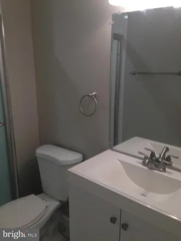 2104 Arlington Ter, Alexandria, Virginia 22303