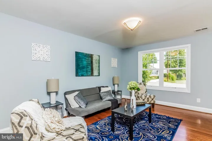 3024 Westfall Pl, Falls Church, Virginia 22042