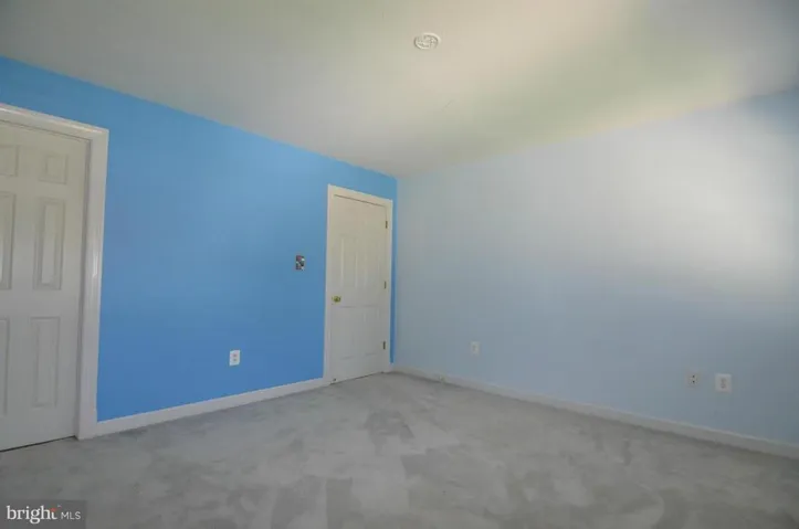 6101 Woodland Stream Dr, Alexandria, Virginia 22310