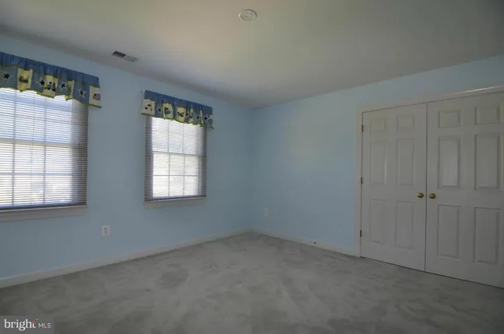 6101 Woodland Stream Dr, Alexandria, Virginia 22310