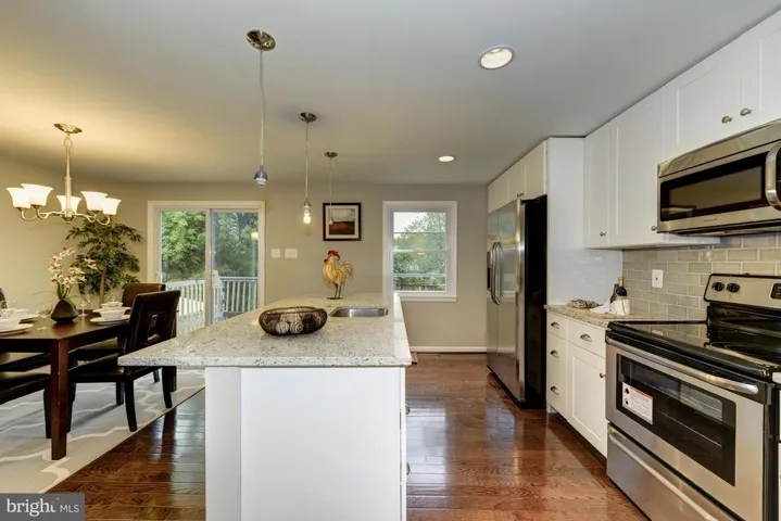 12721 Magna Carta Rd, Herndon, Virginia 20171