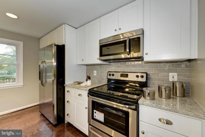 12721 Magna Carta Rd, Herndon, Virginia 20171