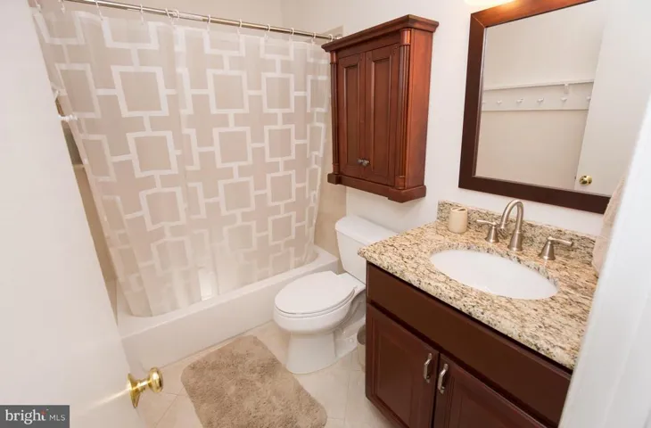 9506 Tregaron Pl, Burke, Virginia 22015