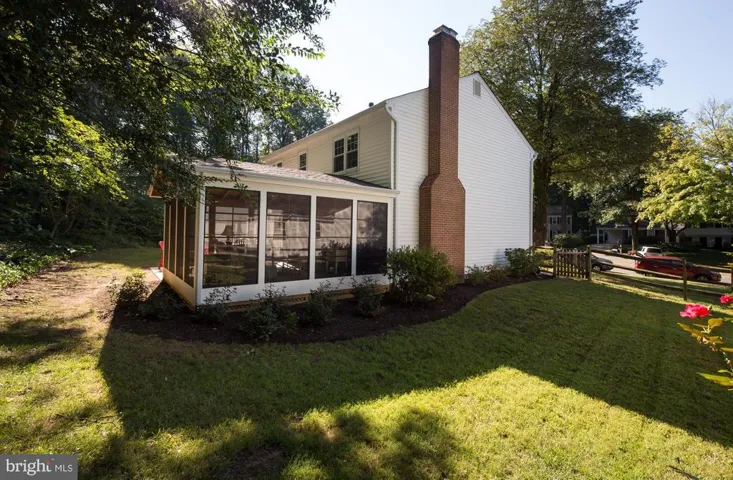 9506 Tregaron Pl, Burke, Virginia 22015