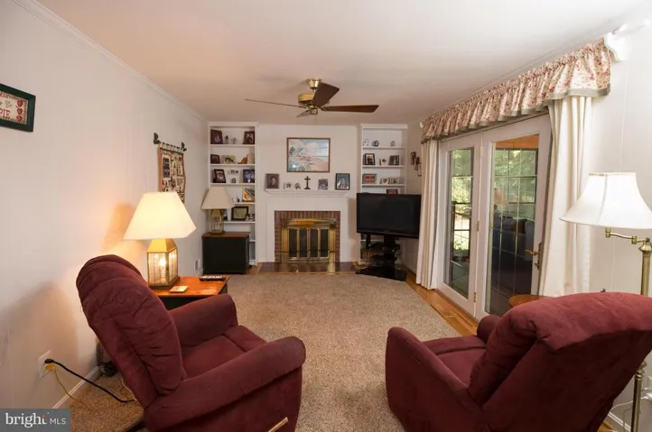 9506 Tregaron Pl, Burke, Virginia 22015