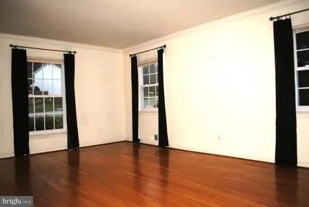 6112 Larstan Dr, Alexandria, Virginia 22312