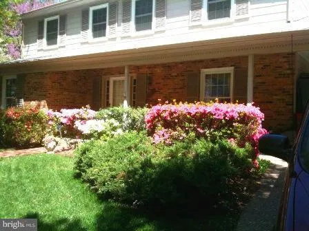 6112 Larstan Dr, Alexandria, Virginia 22312