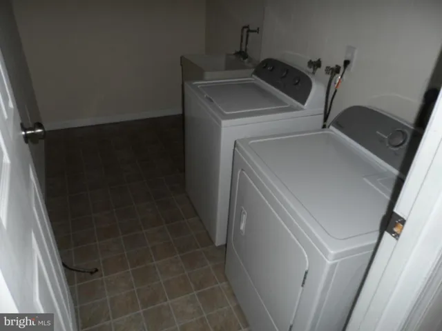 7831 Byrds Nest Pass, Annandale, Virginia 22003