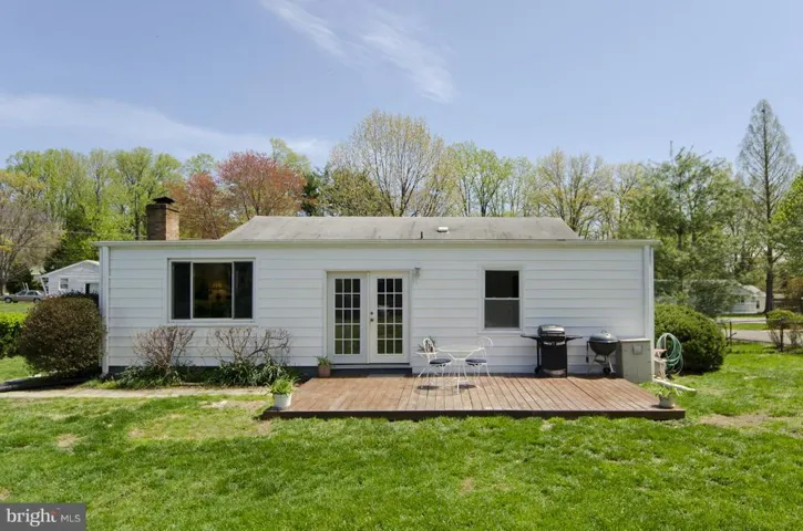 10819 Woodhaven Dr, Fairfax, Virginia 22030