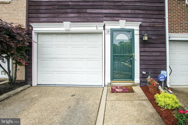 19 Herbert St, Alexandria, Virginia 22305