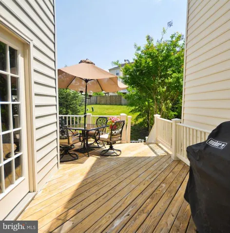 8078 Horseshoe Cottage Cir, Lorton, Virginia 22079