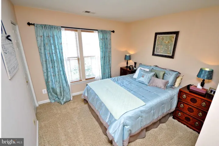 8078 Horseshoe Cottage Cir, Lorton, Virginia 22079