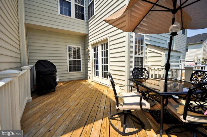 8078 Horseshoe Cottage Cir, Lorton, Virginia 22079