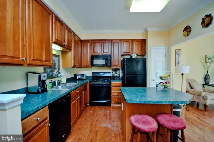 8078 Horseshoe Cottage Cir, Lorton, Virginia 22079
