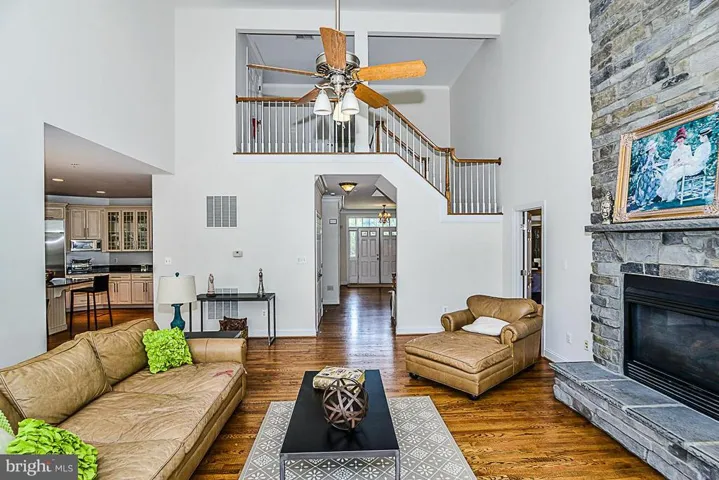 2016 Woodford Rd, Vienna, Virginia 22182