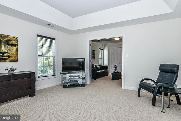2016 Woodford Rd, Vienna, Virginia 22182