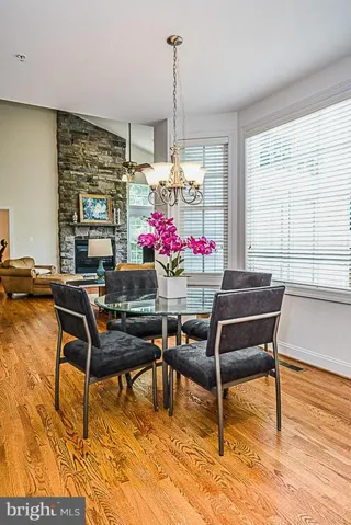 2016 Woodford Rd, Vienna, Virginia 22182