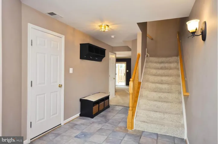 6686 Roderick Loop, Gainesville, Virginia 20155