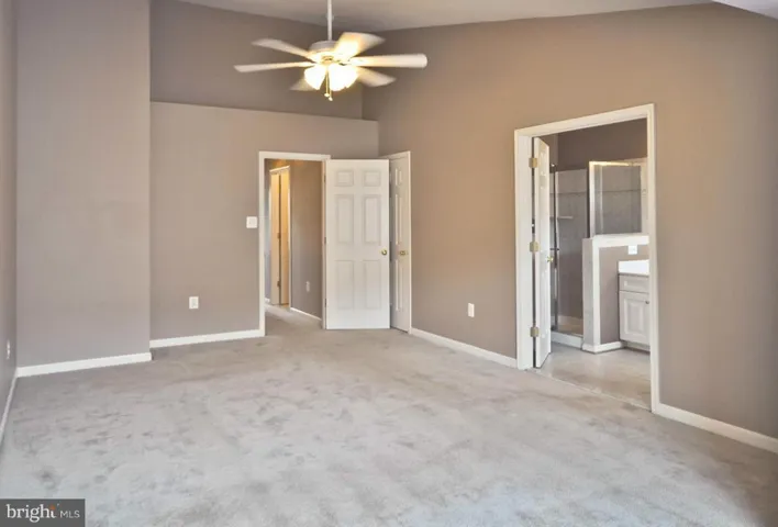 6686 Roderick Loop, Gainesville, Virginia 20155