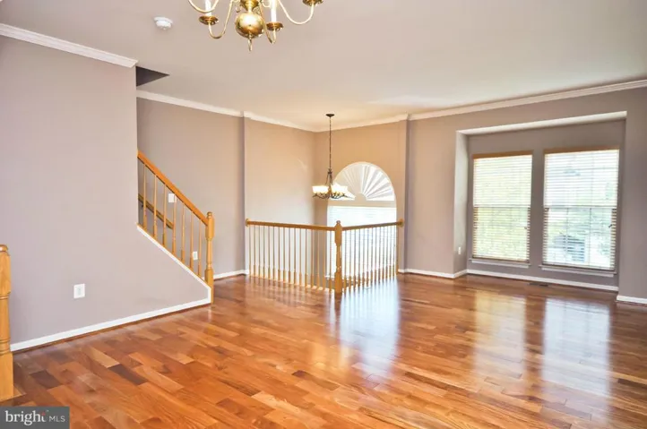 6686 Roderick Loop, Gainesville, Virginia 20155