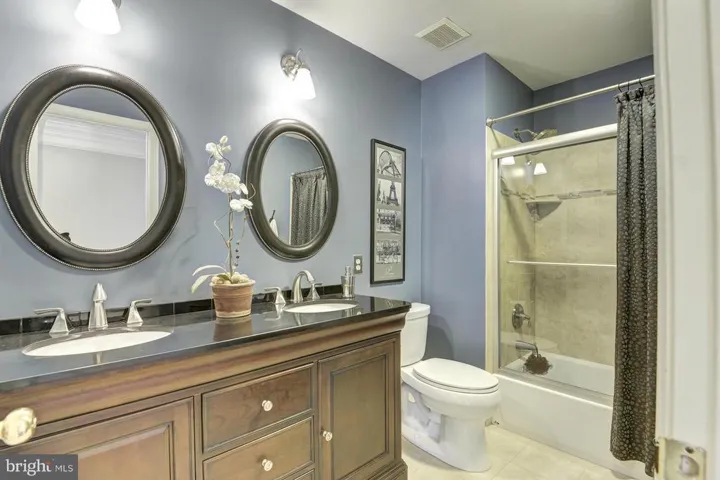 20819 Shy Beaver Ct, Ashburn, Virginia 20147