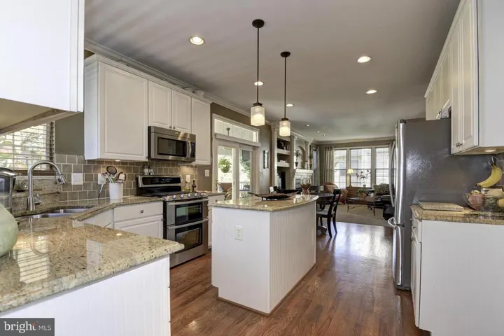20819 Shy Beaver Ct, Ashburn, Virginia 20147