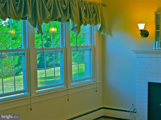 636 Walker Rd, Great Falls, Virginia 22066