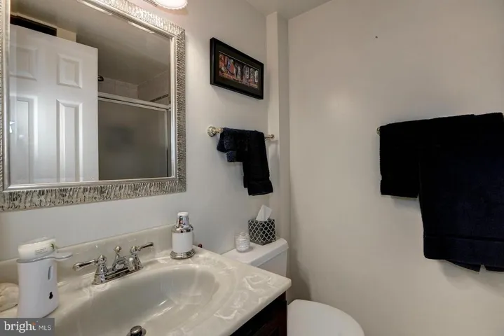 7085 Leestone St, Springfield, Virginia 22151