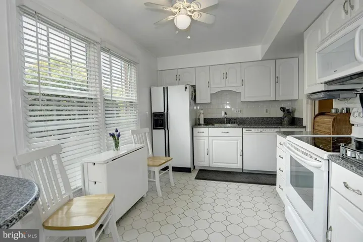 7085 Leestone St, Springfield, Virginia 22151
