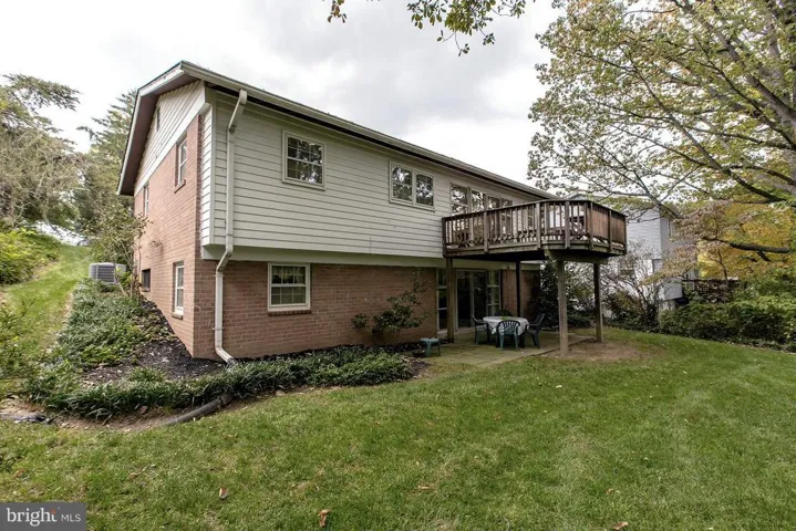 6800 Capstan Dr, Annandale, Virginia 22003