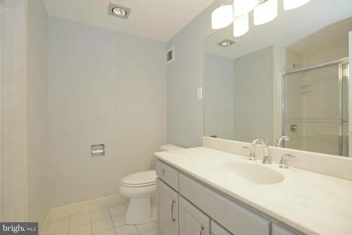 3701 George Mason Dr S #2409n, Falls Church, Virginia 22041