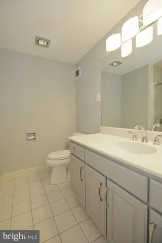 3701 George Mason Dr S #2409n, Falls Church, Virginia 22041