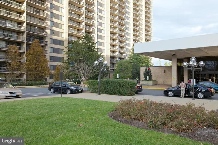 3701 George Mason Dr S #2409n, Falls Church, Virginia 22041