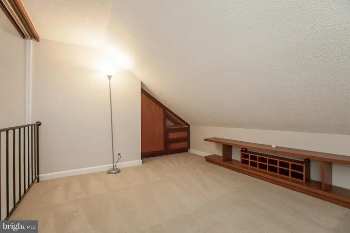 4640 36th St S #b2, Arlington, Virginia 22206