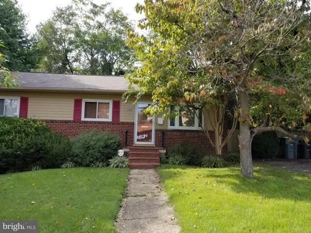 142 Cambridge Rd, Alexandria, Virginia 22314