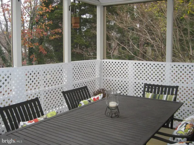 142 Cambridge Rd, Alexandria, Virginia 22314